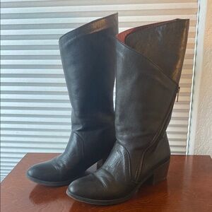 Bueno Camille Tall Boot Black Leather Size 37